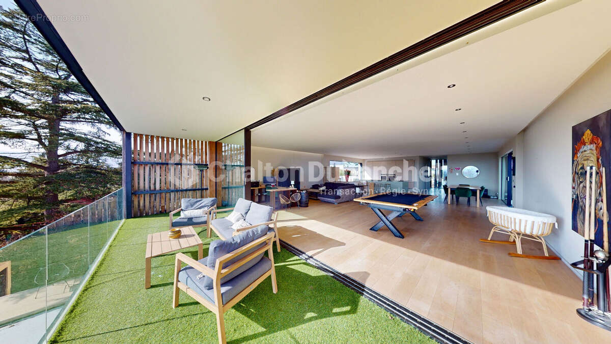 Maison à SAINT-LEGER-SUR-ROANNE