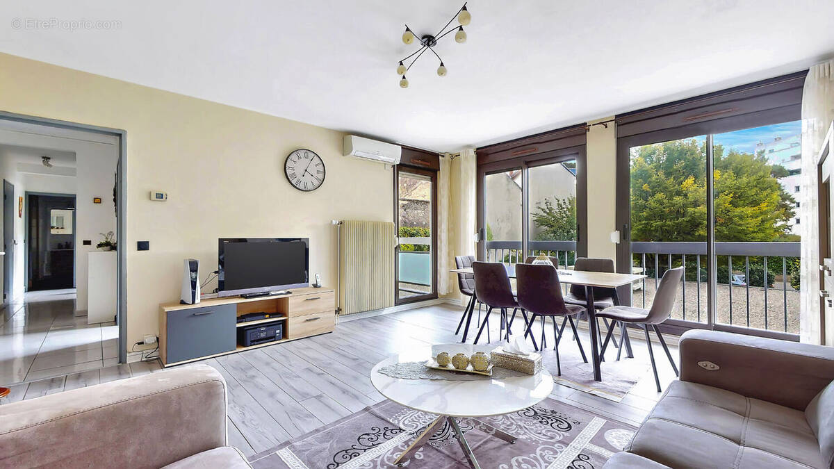 Appartement à LYON-3E