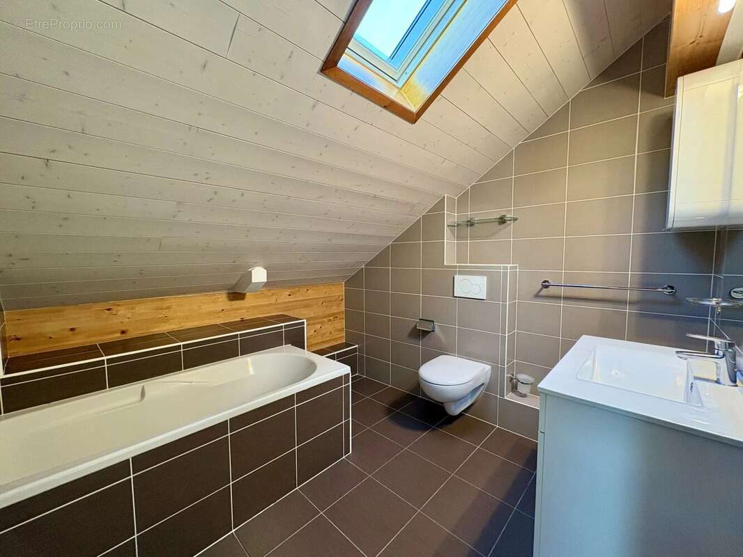 Appartement à THONON-LES-BAINS