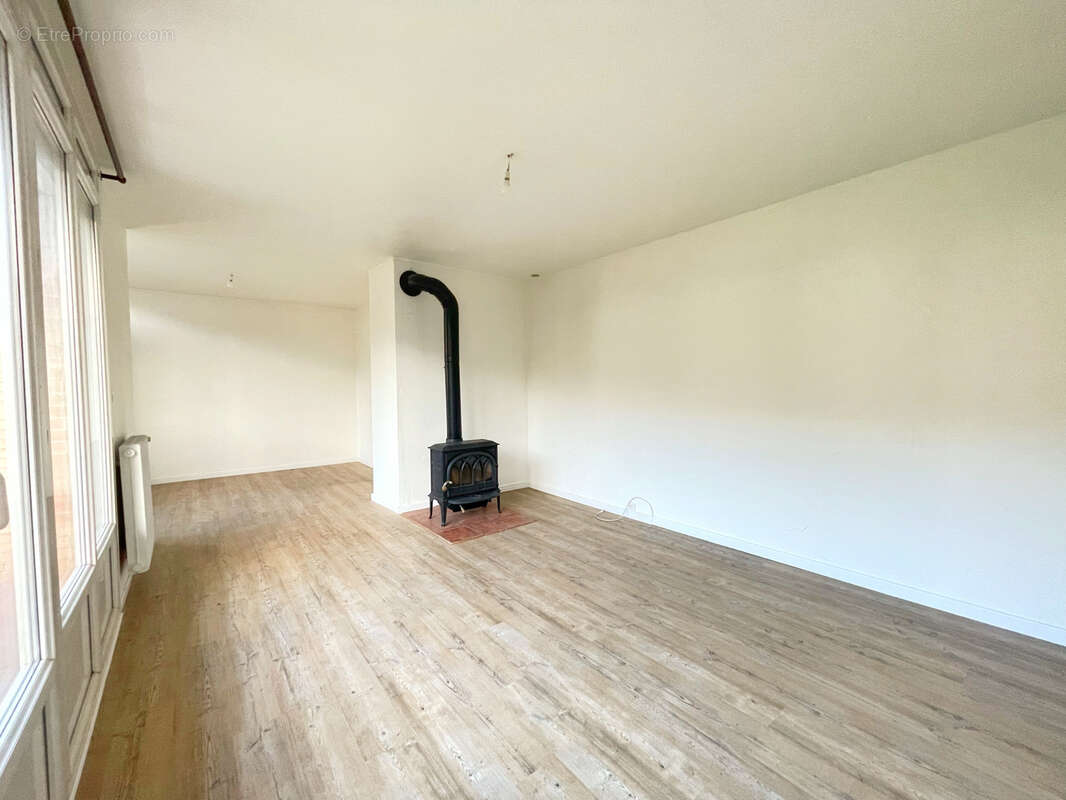 Appartement à LOIRE-SUR-RHONE