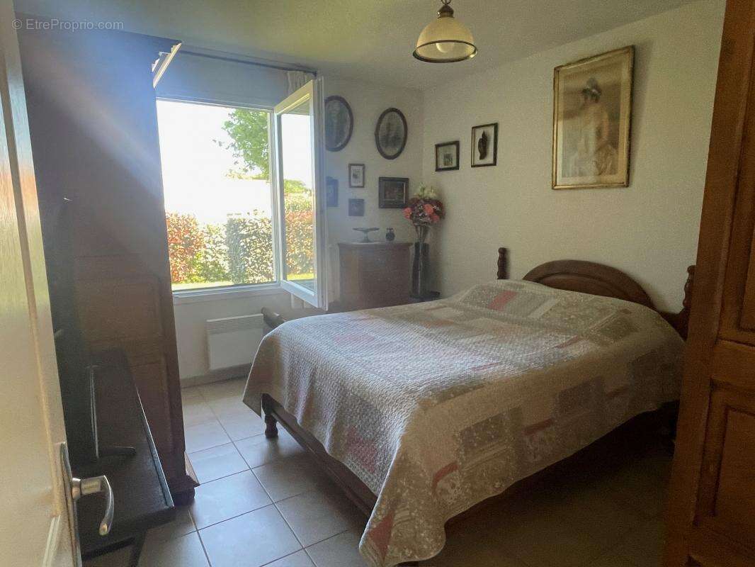 Maison à SAINT-JULIEN-DES-LANDES