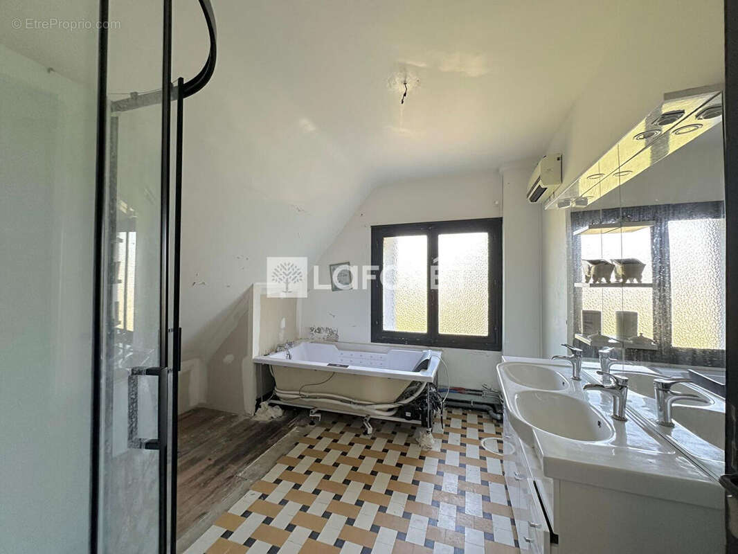 Maison vue mer 5 pieces 122m²  ver-sur-mer - photo 10