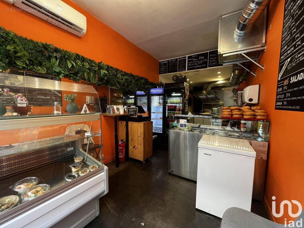 Photo 1 - Commerce à MARSEILLE-6E