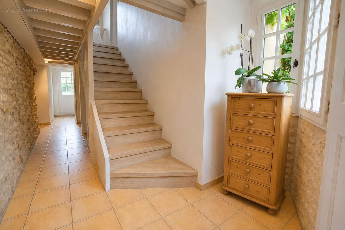 Maison à ARNOUVILLE-LES-MANTES