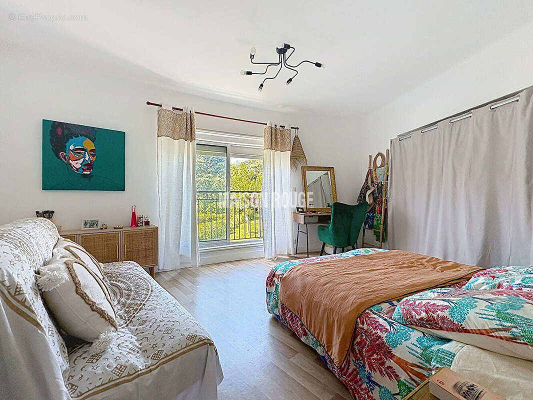 Appartement 81 m² avec terrasse et jardin en hyper-centre de Dinard - photo 7