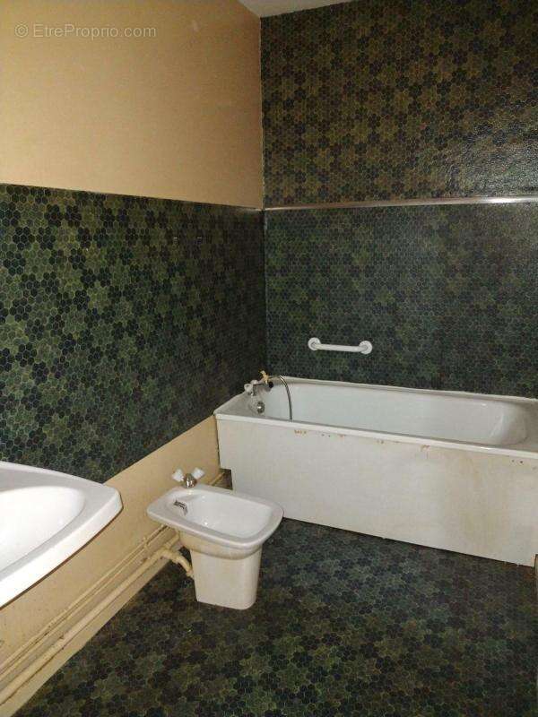 Appartement à BARBAZAN-DEBAT