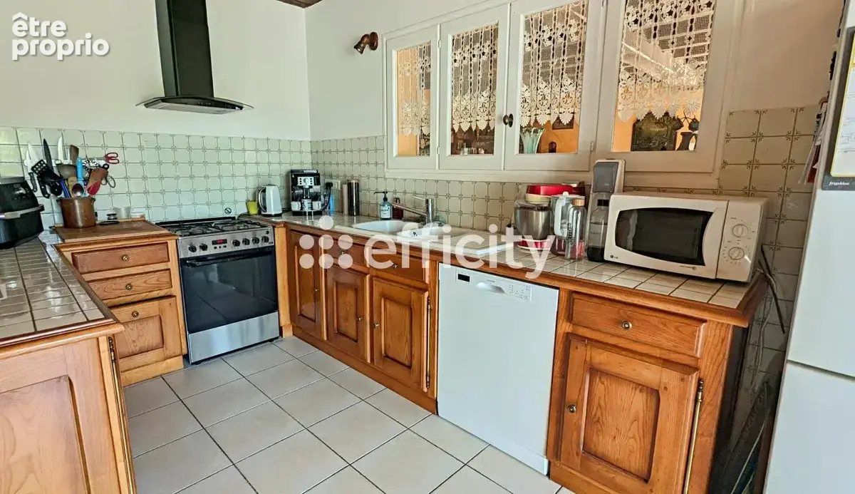 Maison 10 pièces 355 m² à vendre à Asnieres-Sur-Nouere (16290) - photo 9