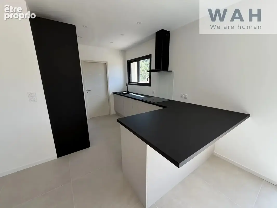 Vente villa de type 5 en r+1 avec garage et piscine sur une - photo 14
