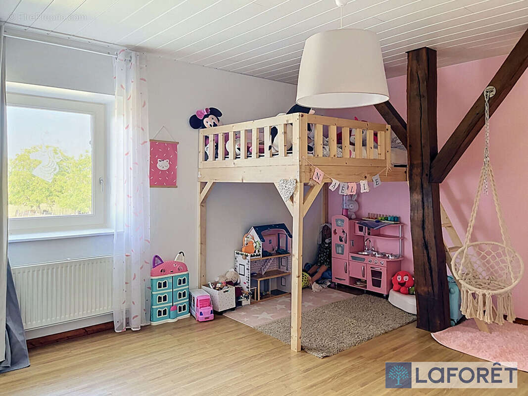 Maison Is-en-bassigny 5 pièce(s) 225,73 m2 - photo 8