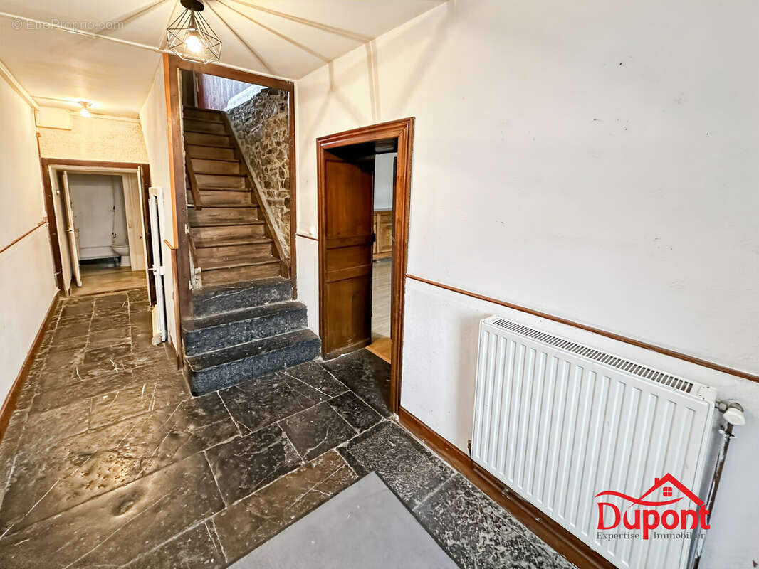 Appartement à DOMPIERRE-SUR-HELPE