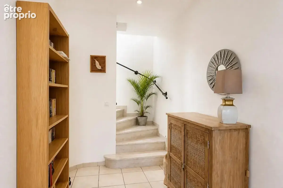 Maison de 5 pièces de 115 m²   située à Drancy - photo 7