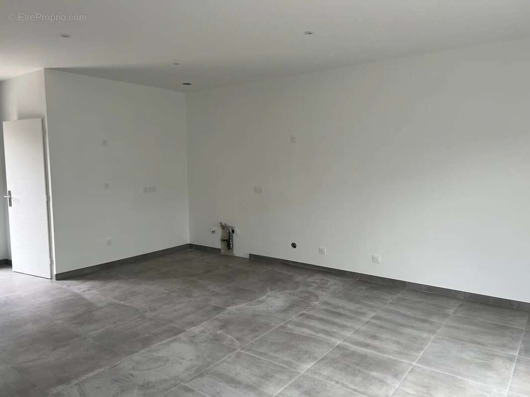 Maison à SAINT-ROMANS