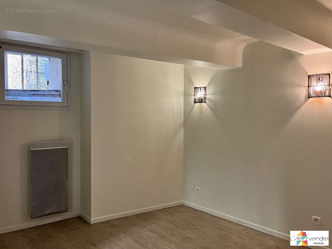 CHAMBRE 2 - Appartement à LE VAL