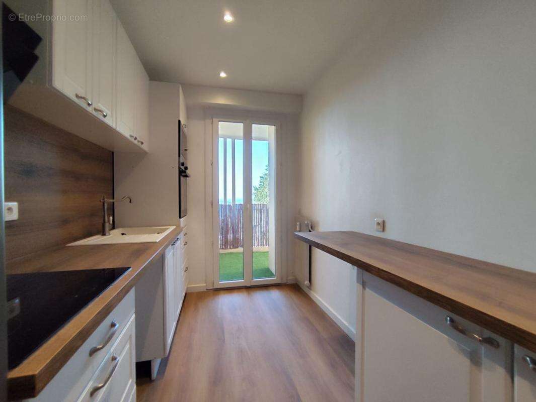 Appartement à GRASSE