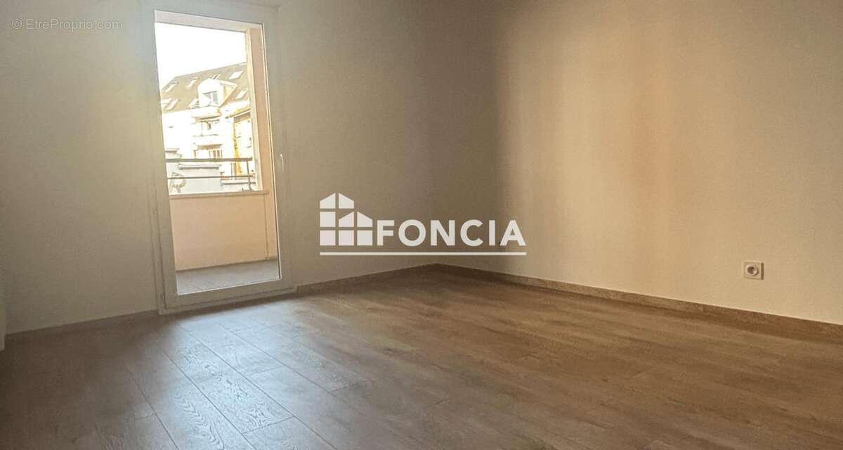 Appartement à JUVISY-SUR-ORGE