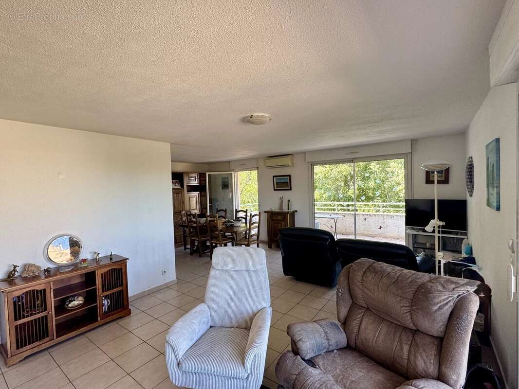 Appartement à SALON-DE-PROVENCE