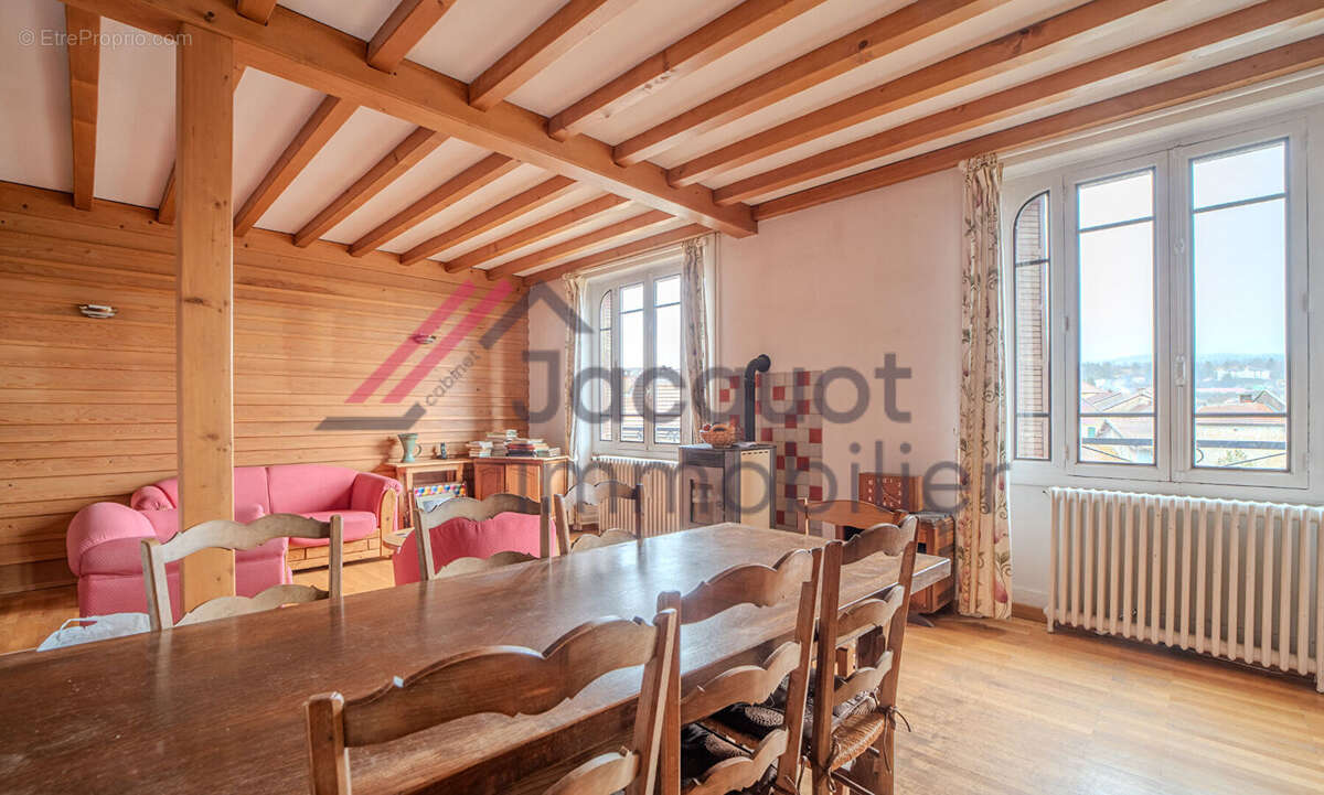 Maison à CLAIRVAUX-LES-LACS