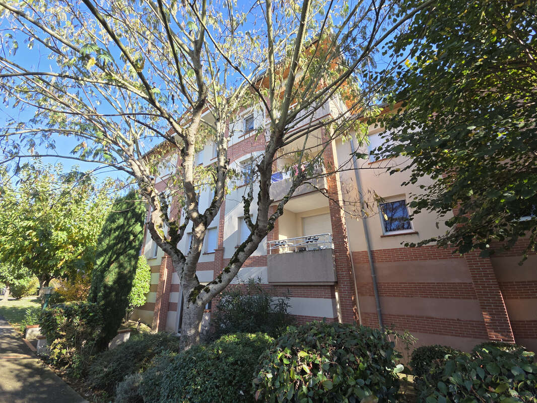 Appartement à GAGNAC-SUR-GARONNE