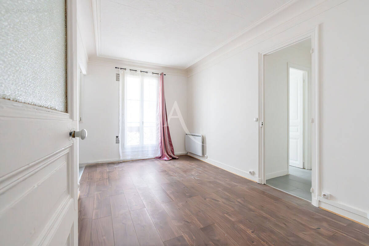 Appartement à PARIS-12E