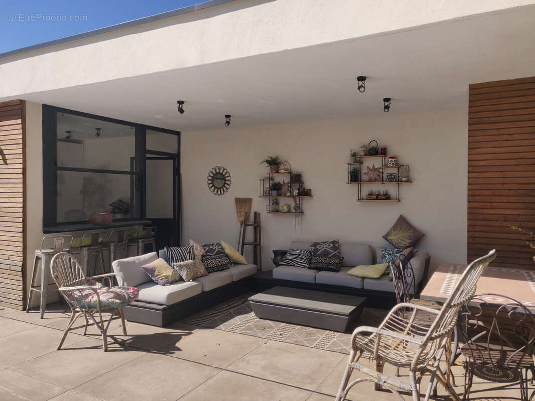 Maison à RILLIEUX-LA-PAPE