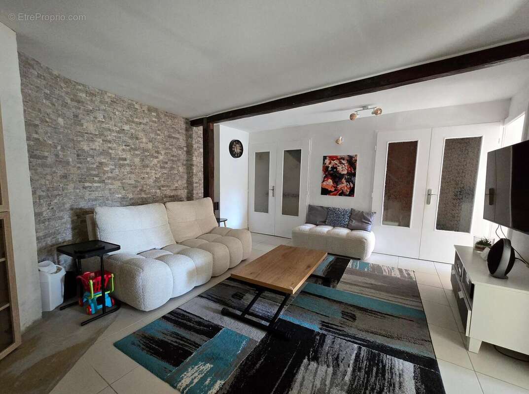 Maison 110 m² à Rodemack  - photo 3