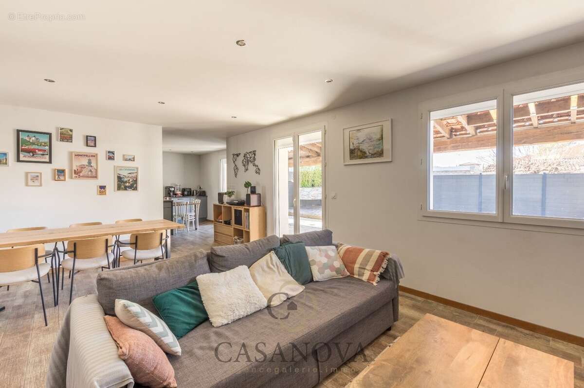 Maison à PRADES-LE-LEZ