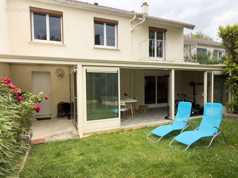 Maison à BOUFFEMONT