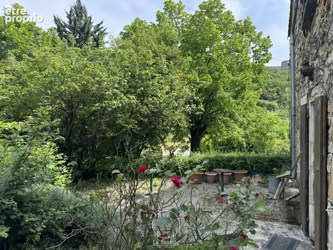 Ferme avec terrains et dépendances à rénover - SOYANS - photo 2