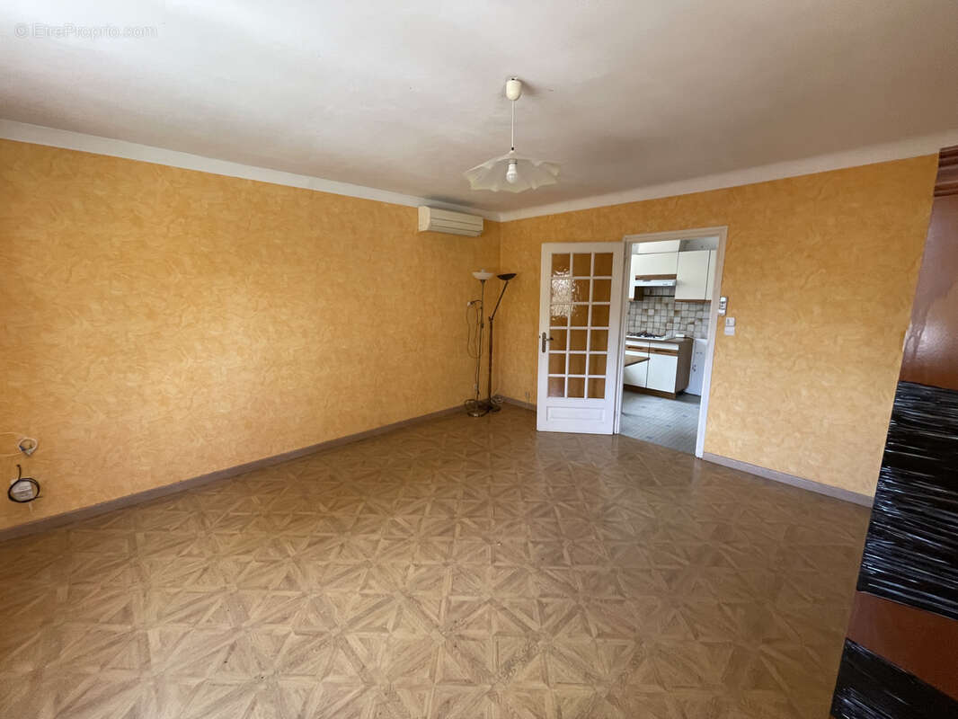 Maison à LABASTIDE-SAINT-PIERRE