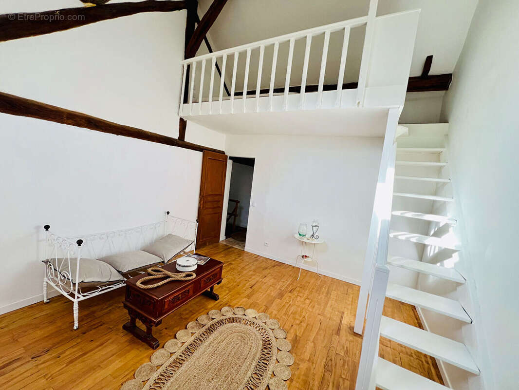 Maison à MONTGE-EN-GOELE