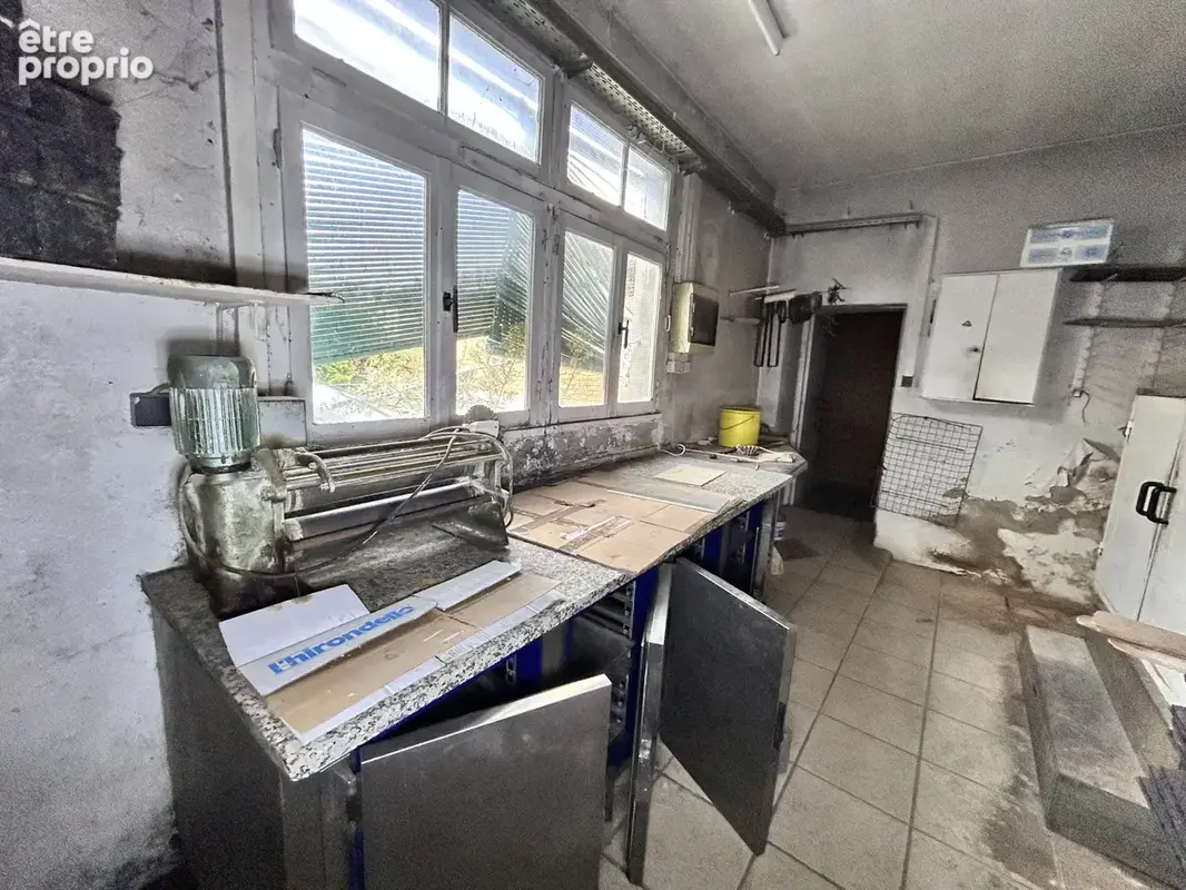 Bien / Plateau à rénover 170 m2 avec jardin privatif 70 m2 — Limoges - photo 5