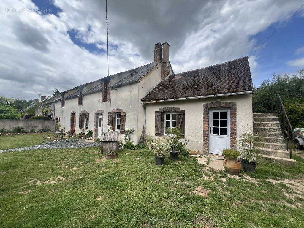 Maison à TANNERRE-EN-PUISAYE