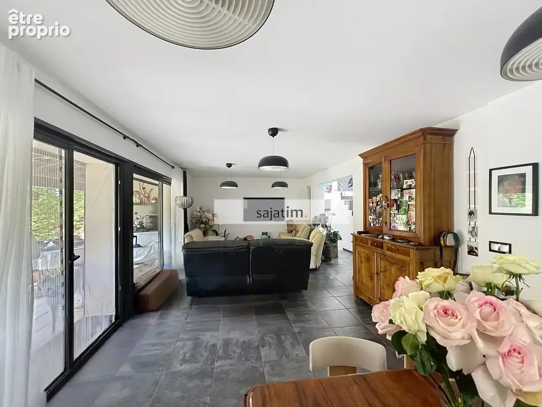 Maison 166 m² à Six-Fours-Les-Plages  - photo 4