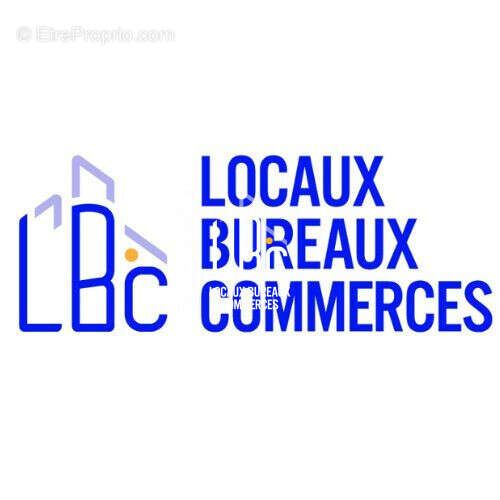 Commerce à SAINT-JULIEN-DE-CONCELLES