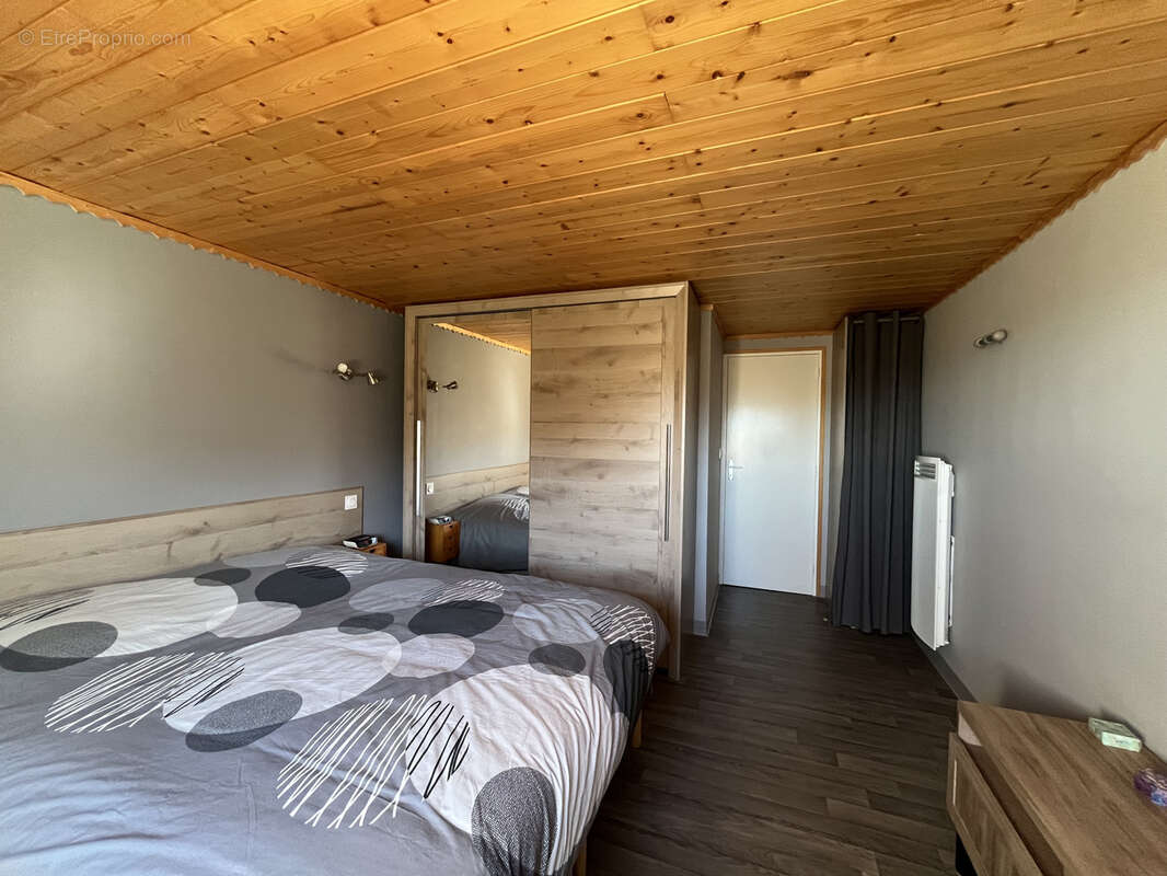 Appartement à LAVEISSIERE