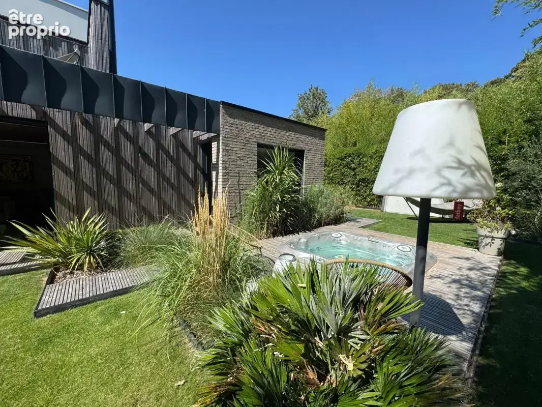 Croix barbieux – maison cubique 2021 – 200 m² habitables – prestations haut de gamme – dpe a - photo 11