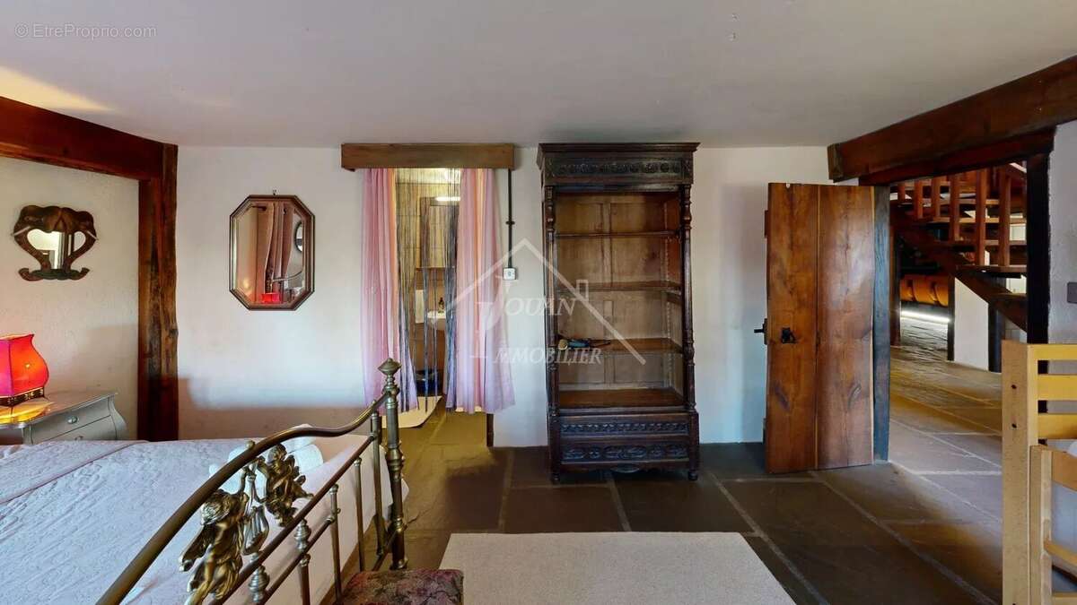 Maison à GOUTTIERES