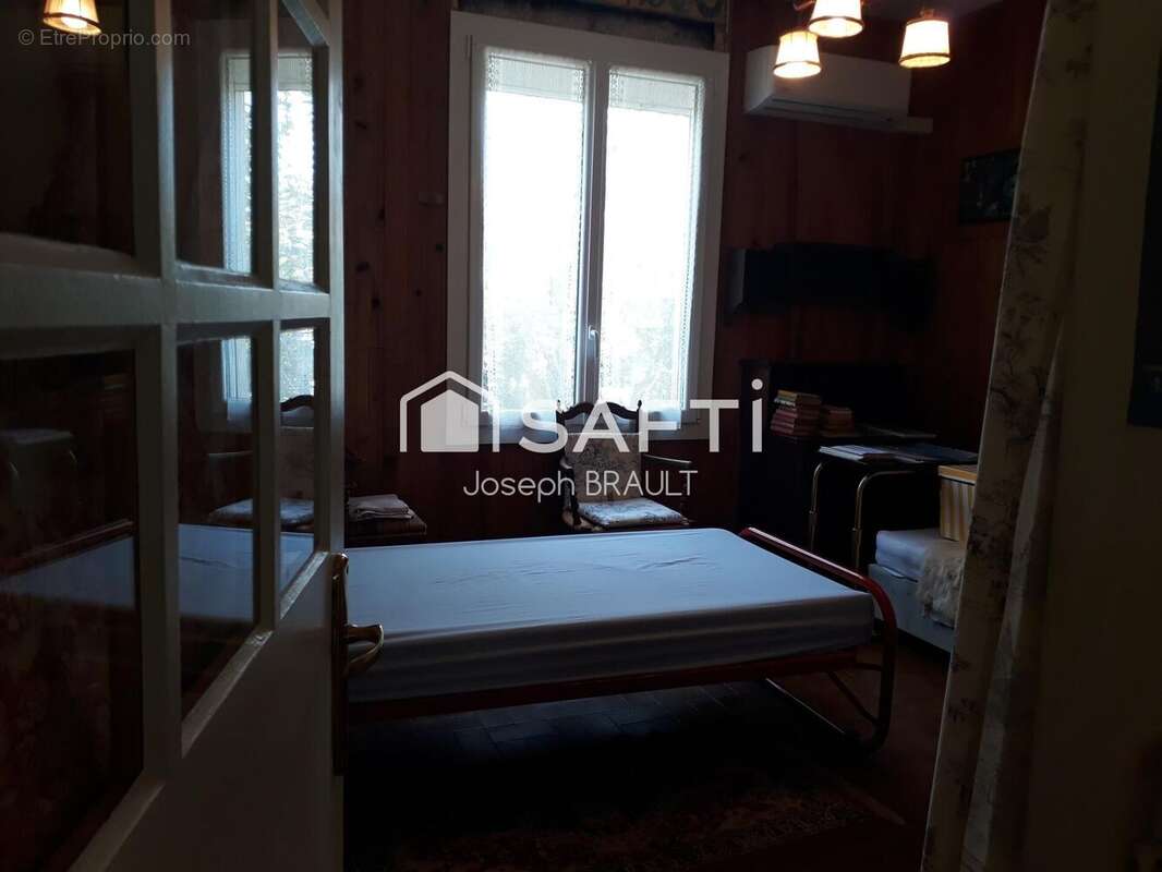 Maison 129 m² à Saint-Sebastien-Sur-Loire  - photo 2
