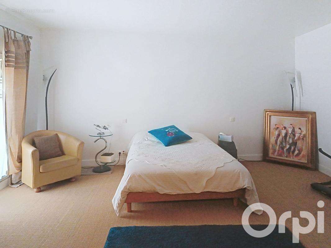 Maison à BALLAINVILLIERS