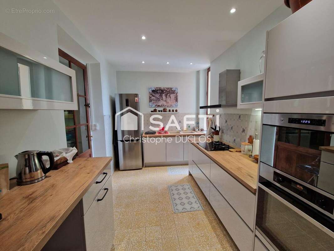 Maison 295 m² à Noyers-Sur-Jabron  - photo 8