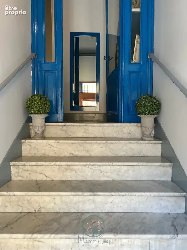Autre à MARSEILLE-6E