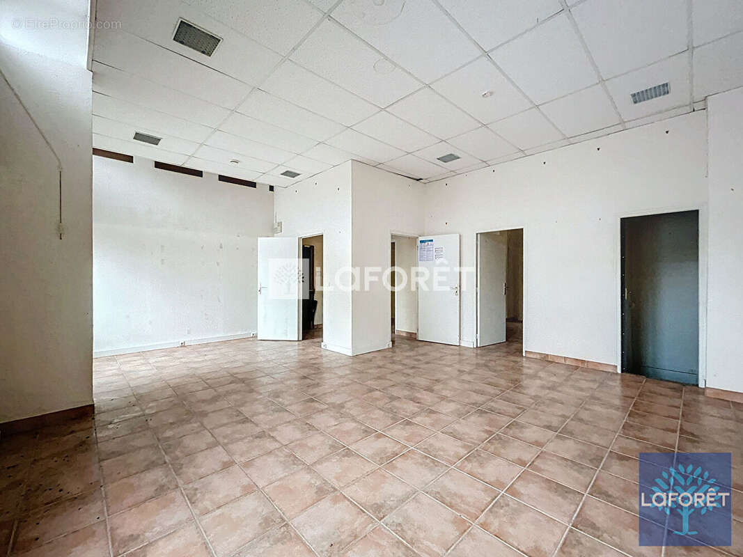 Bureaux Draveil 64,93 m² - photo 5