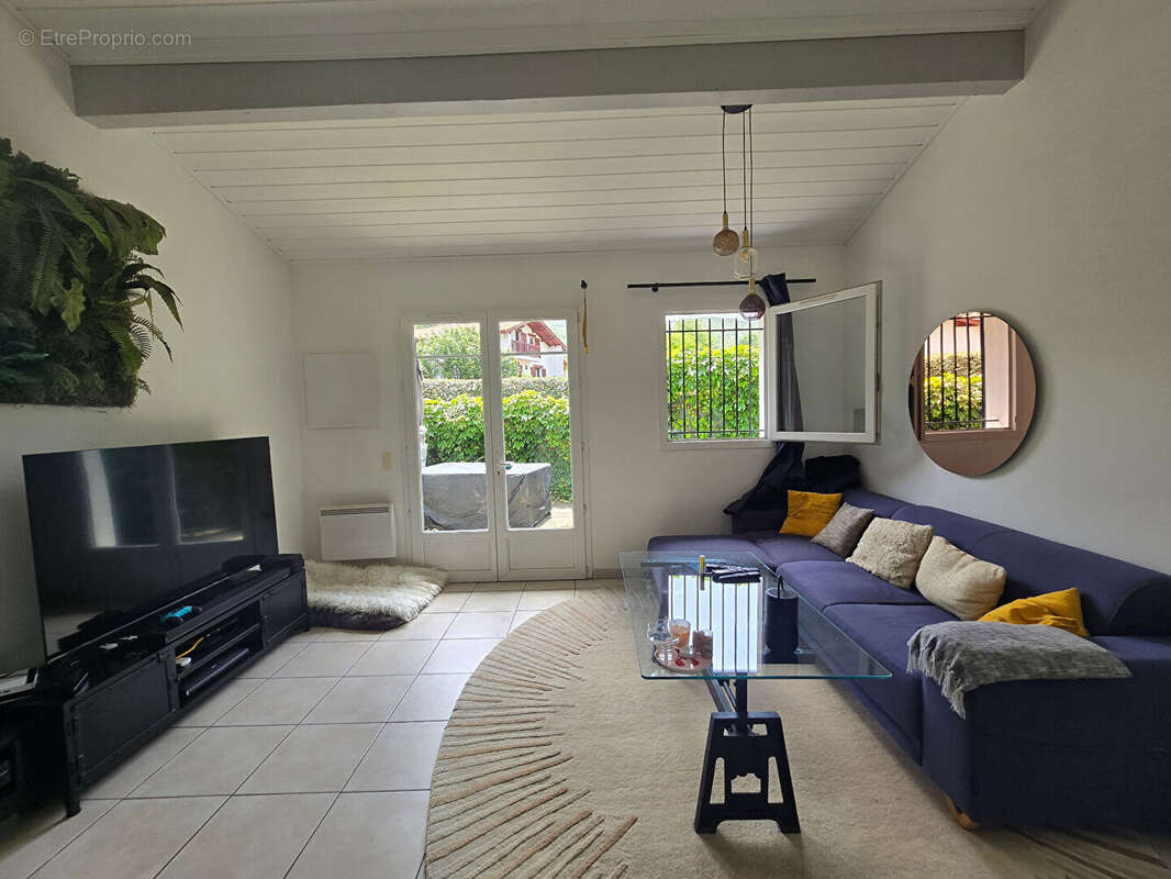 Appartement à URRUGNE