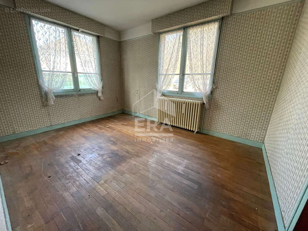 Maison à SAINT-HILAIRE