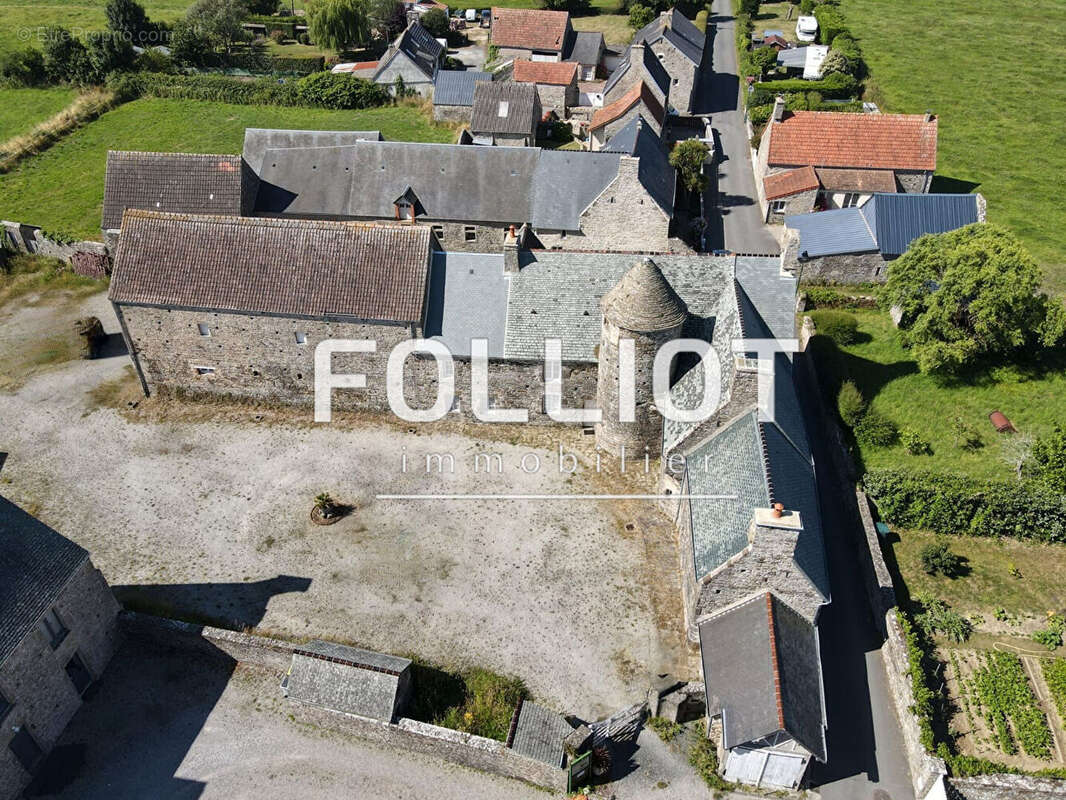 Maison à SAINT-GEORGES-DE-LA-RIVIERE