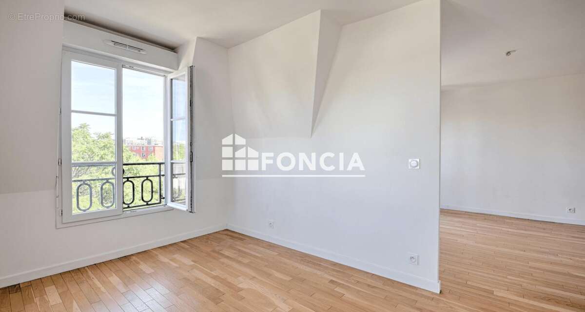 Appartement à MAISONS-ALFORT