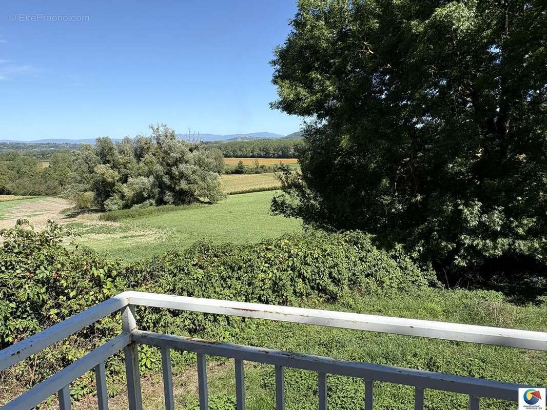 Maison à L&#039;ISLE-D&#039;ABEAU