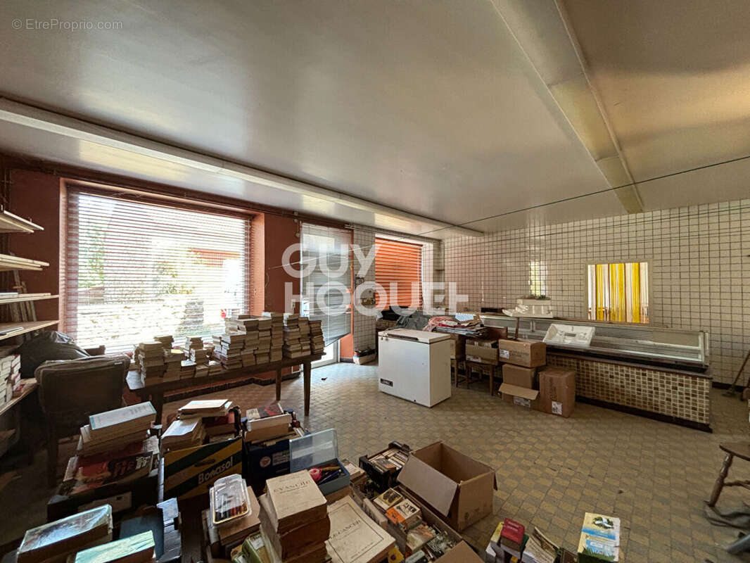 Maison à SAINT-ETIENNE-DE-LUGDARES