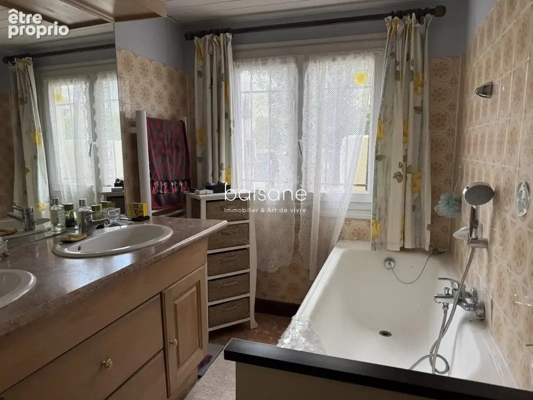 RDC - Salle de bains 6,70 m²