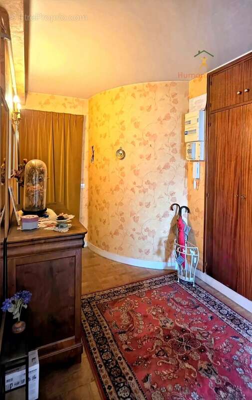 Appartement à FRESNES